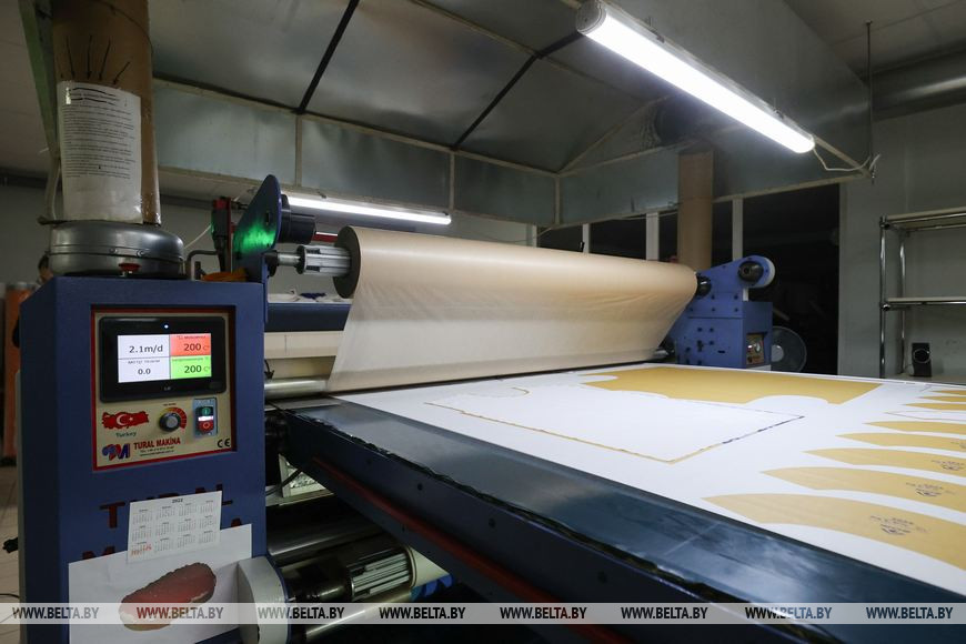 В Пинске шьют спортивную форму для белорусской команды на II Игры стран СНГ