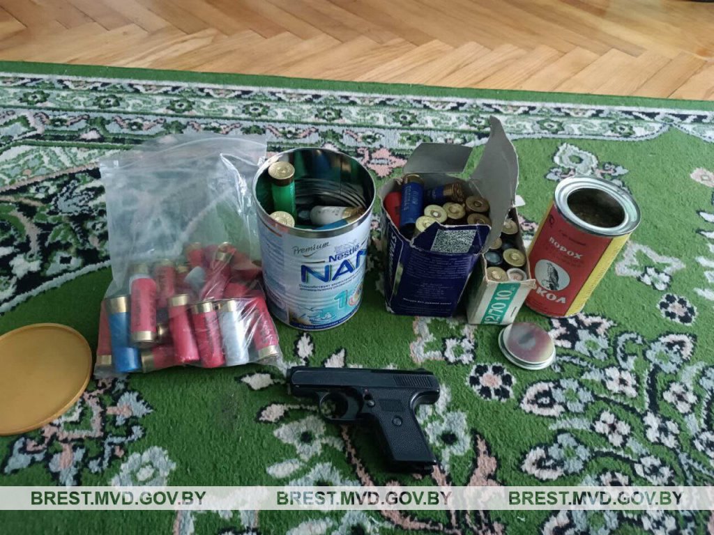 У жителя Бреста найдены боеприпасы