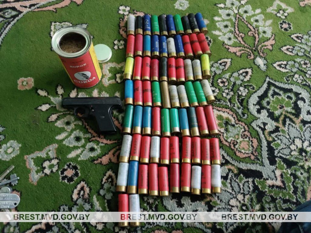 У жителя Бреста найдены боеприпасы