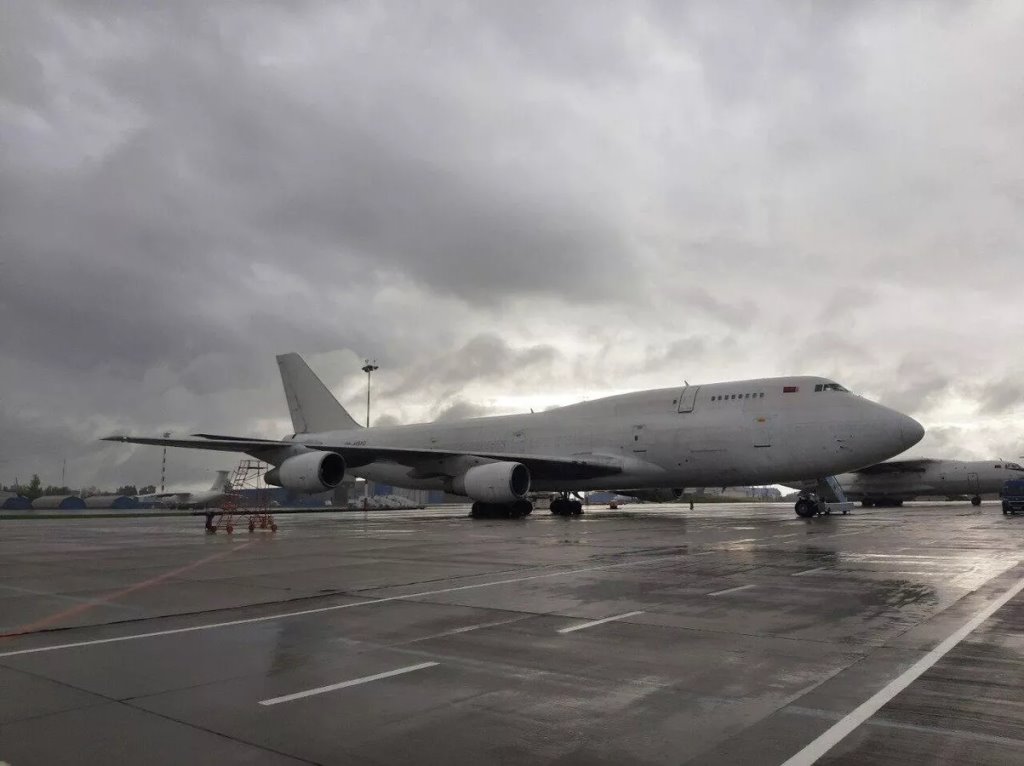 В аэропорту «Минск» приземлился самый большой самолет Беларуси