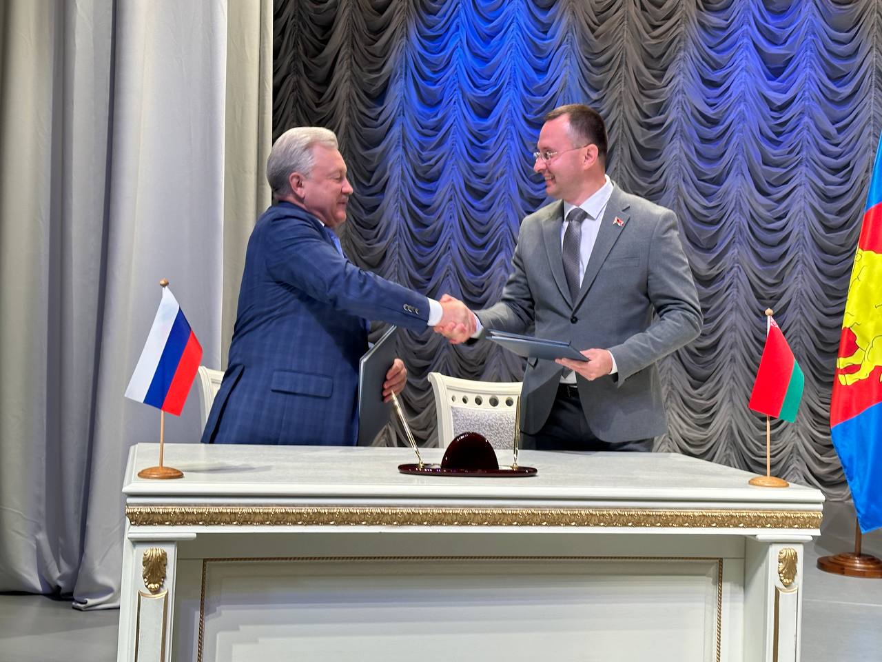 Брест и Братск стали городами-побратимами