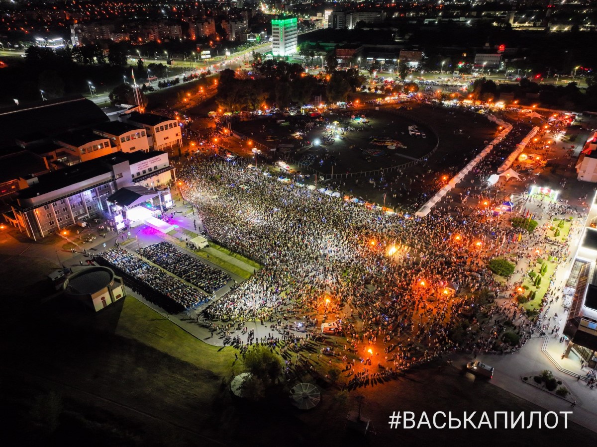 Праздничным фейерверком завершился второй день празднования Дня города Бреста