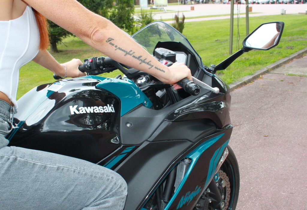 Жительница Бреста рассказала о страхах и любви к мотоциклам