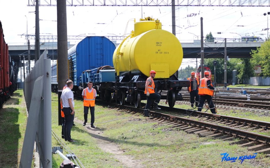 В музее железной дороги в Барановичах – новый экспонат весом 13 тонн