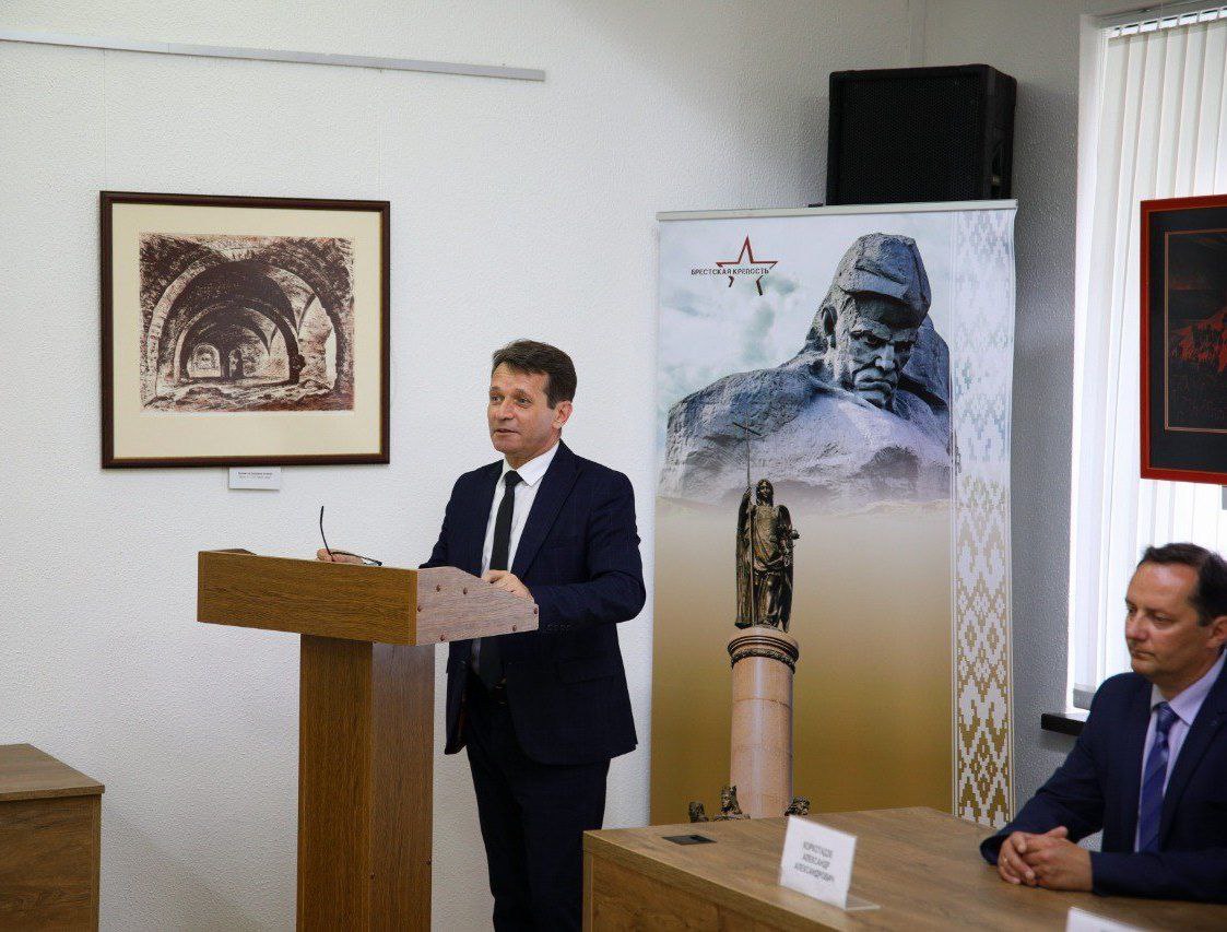 В Бресте представили нового руководителя мемориального комплекса «Брестская крепость-герой»