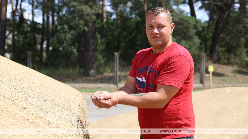 Почему пять поколений этой семьи выбирают местечко Хидры (Кобринский район)?