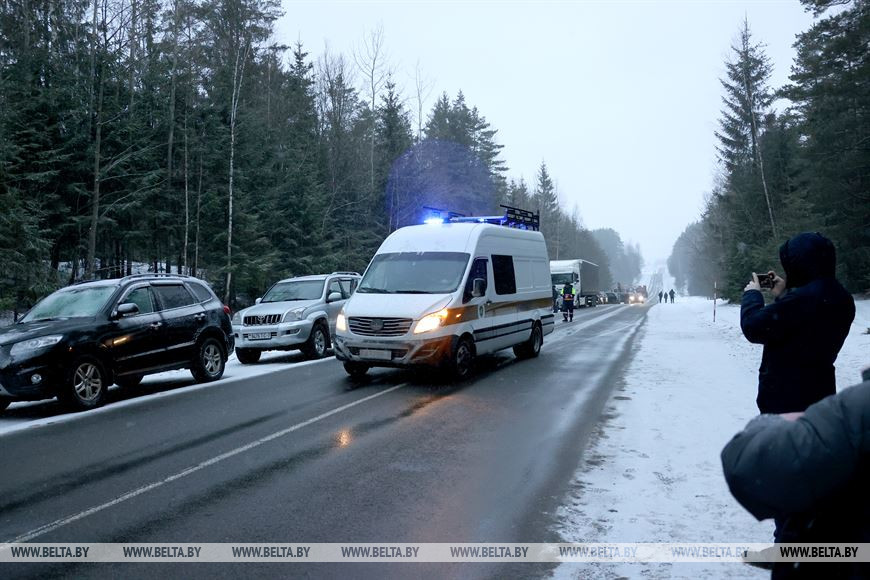 Кадры с места аварии под Смолевичами