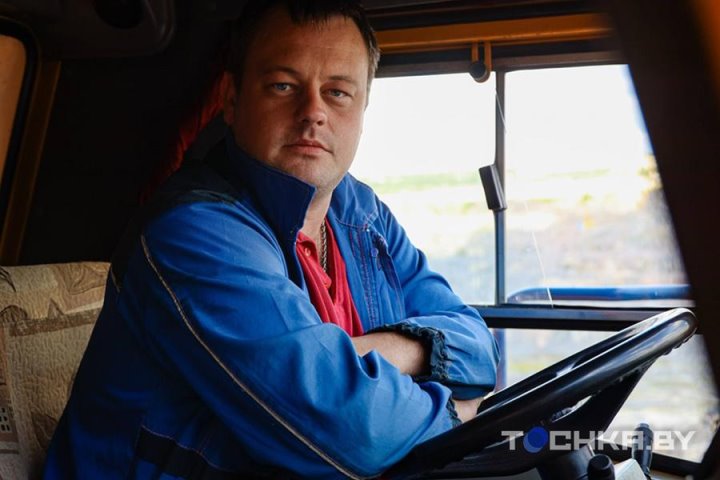 На БелАЗе к водопадам: чем развлекает туристов карьер в Микашевичах