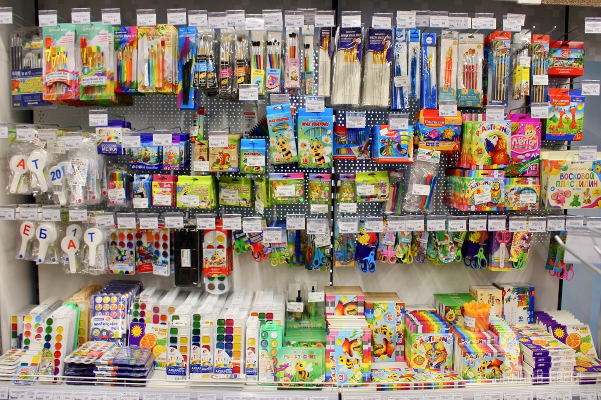 Всё к школе в одном месте и по хорошим ценам. Брестский «ЦУМ» приглашает за покупками!