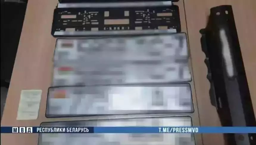 Жители Кобрина ввезли в Беларусь 16 авто без растаможки. Раскрыты подробности