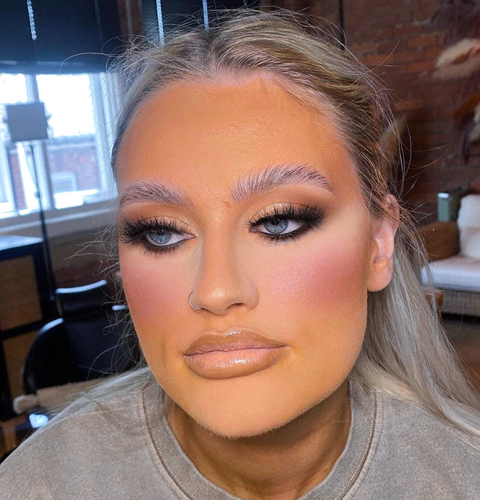 Когда поход в бьюти-салон не удался. На фото показали примеры плохой работы