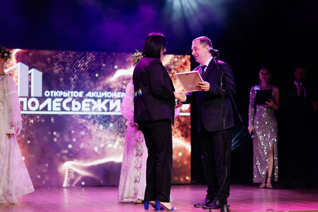 Торжественное мероприятие ко Дню строителя прошло в Брестской филармонии