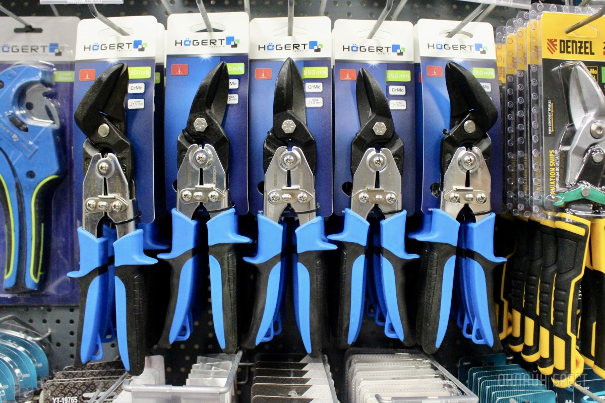 НОВЫЙ, СОВРЕМЕННЫЙ, УДОБНЫЙ строительный магазин «А-ЦЕНТРБАЙ» открывается в Бресте на Махновича. Скидки и приятные подарки в день открытия (16 августа)