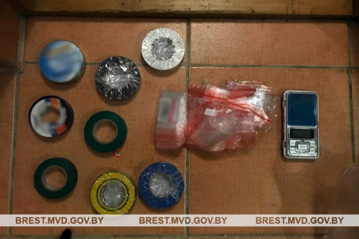 Сотрудники наркоконтроля задержали закладчика из Брестского района