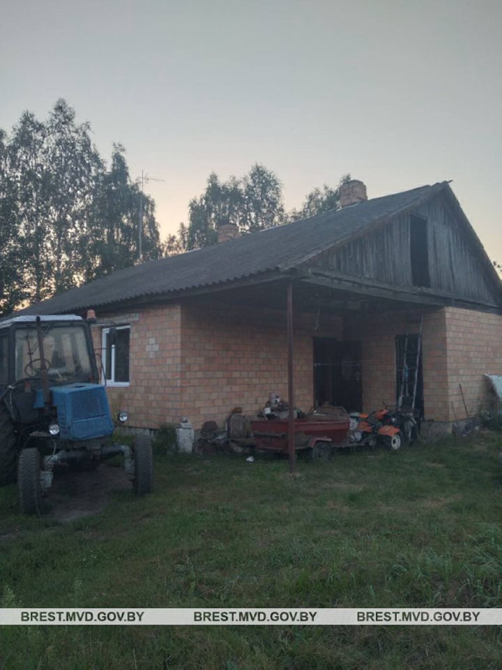 В Брестской области у 70-летнего тракториста обнаружено 205 литров окрашенного дизельного топлива