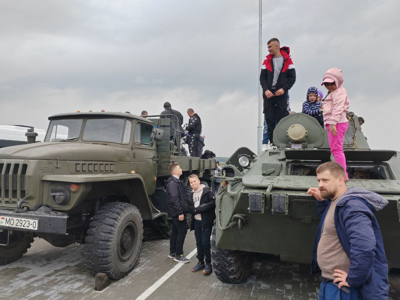Торжественное открытие аэродрома под Брестом