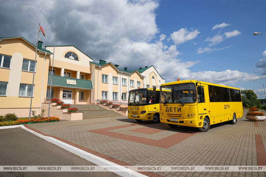 Cъездили в Барановичский район, чтобы посмотреть, как там готовятся к новому учебному году