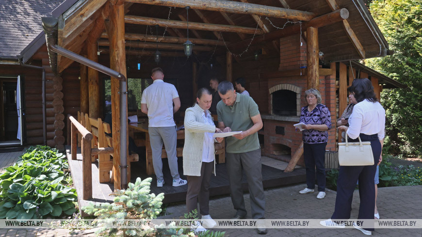 Что проверяют в агроусадьбах и кого перерегистрируют? Посмотрели, как работает комиссия