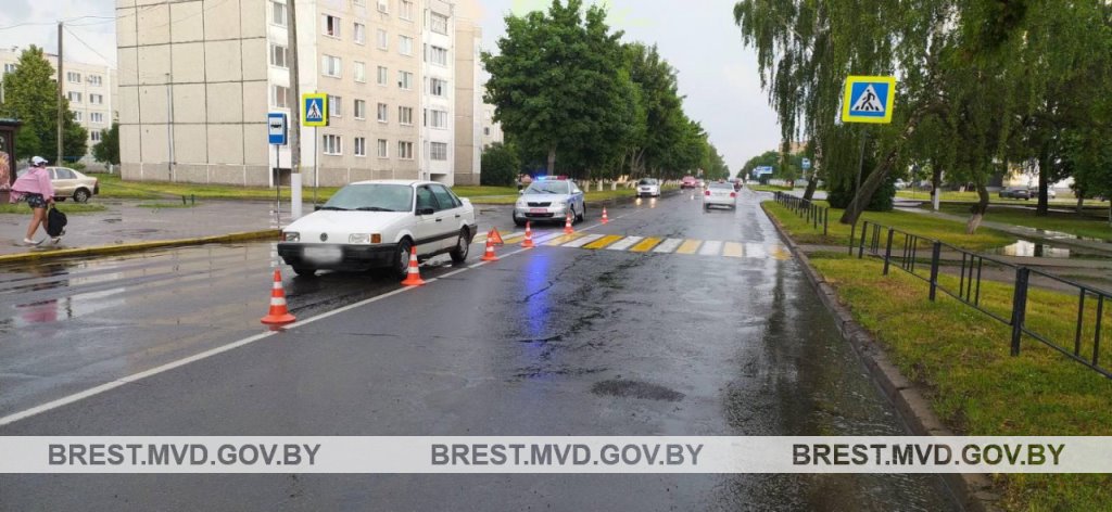 В Пинске сбили 9-летнюю девочку