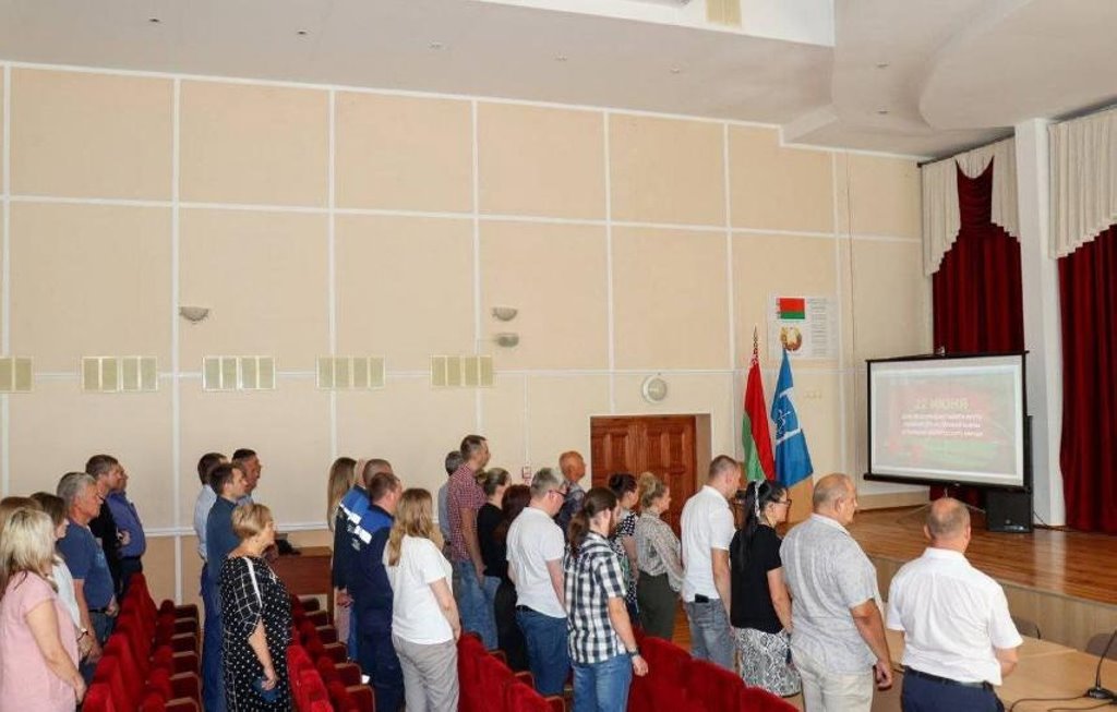 Всебелорусскую минуту молчания поддержали предприятия и организации Ленинского район г. Бреста