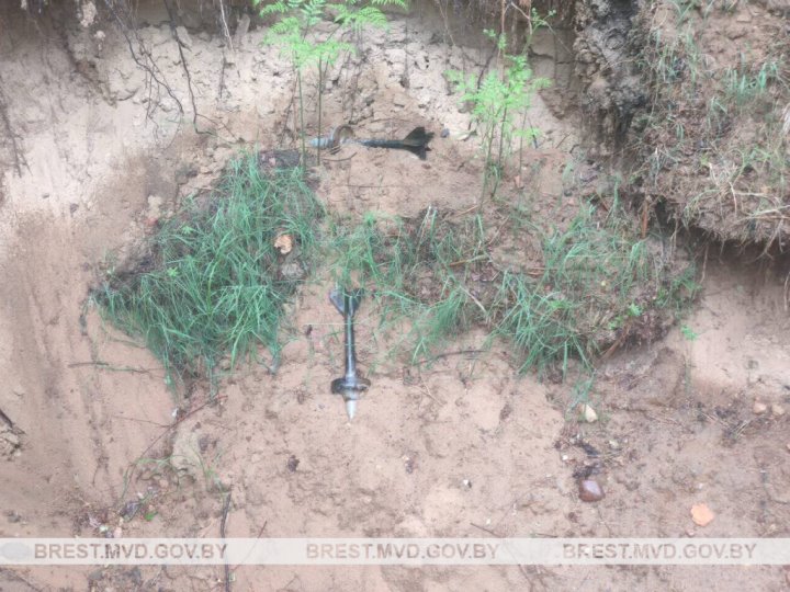 В Барановичским районе обнаружены артиллерийские снаряды времен ВОВ