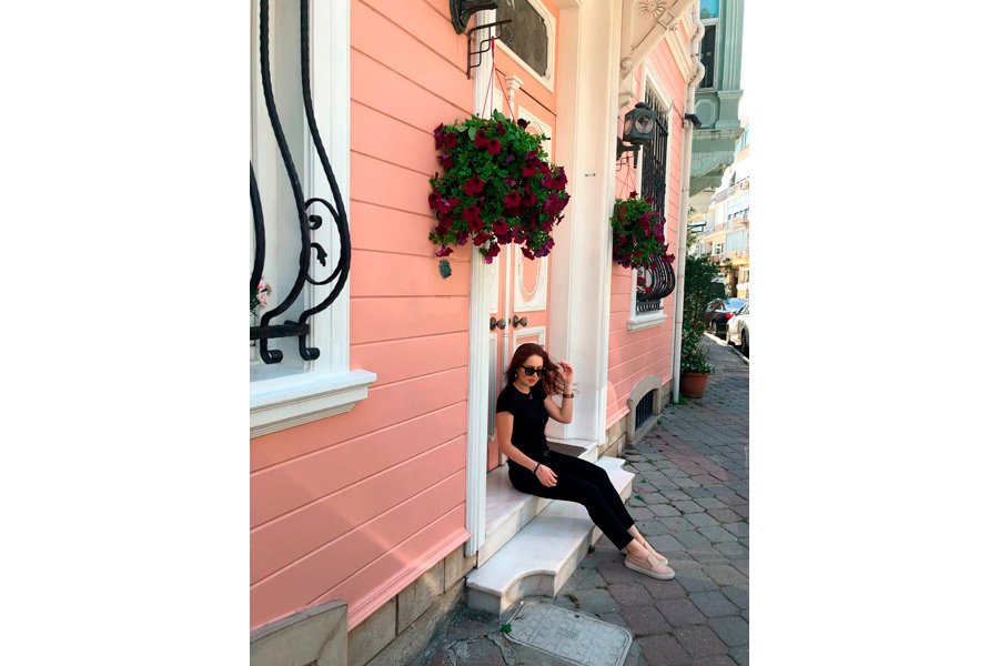 Принцессы, шейхи, миллионеры: как белоруска продает недвижимость в Турции