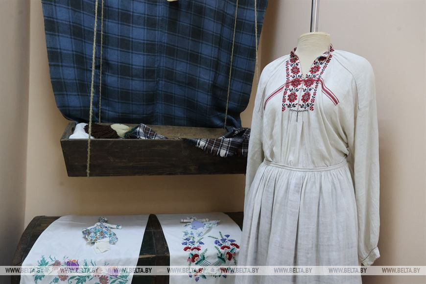 Директор партизанского музея в Брестской области