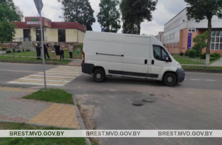 В Каменце водитель Peugeot сбила велосипедиста