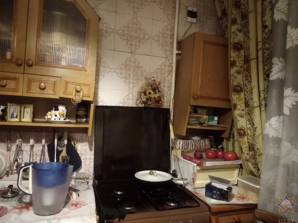 Почувствовала себя плохо, потеряла равновесие и упала. В Брестской области пенсионерка пострадала во время пожара на кухне