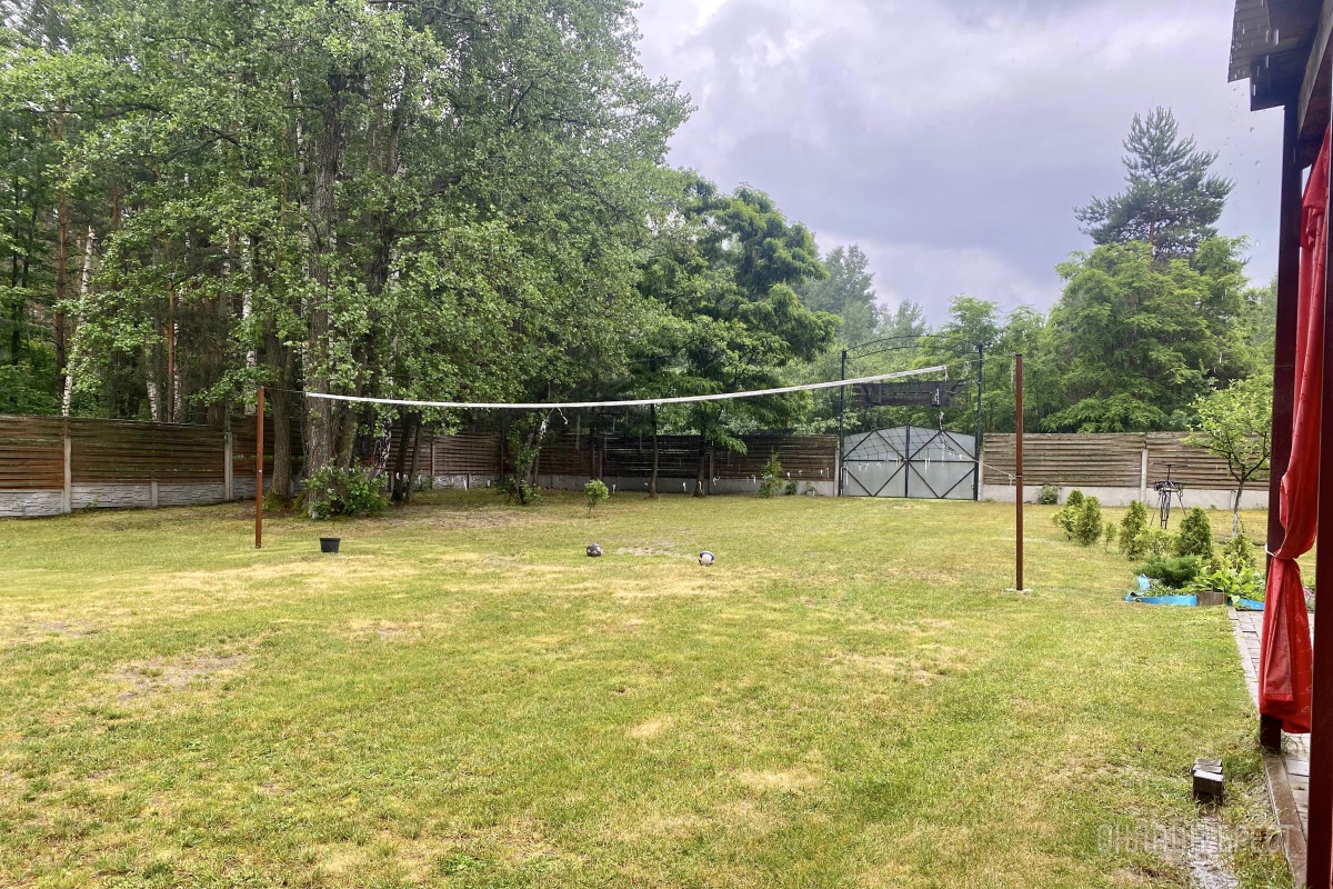 Уютный уикенд под Брестом, в агроусадьбе «Тихий край», – это то, что вам нужно! Аренда номеров, трёхразовое питание, барбекю, детская площадка, банька, банкетный зал