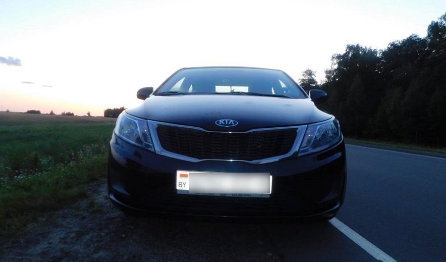 Возвращались со свадьбы и переехали лежавшего на дороге парня. Дело возбуждено в отношении водителя