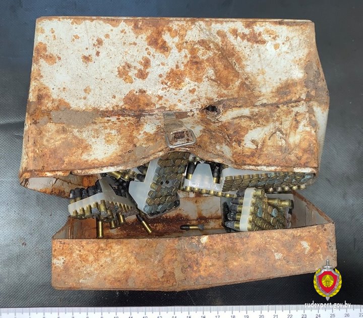 В Каменецком районе тракторист обнаружил в поле более 1500 патронов