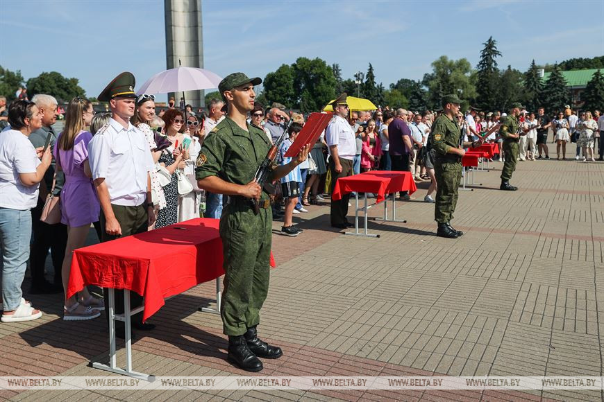Церемония принятия военной присяги состоялась в Брестской крепости