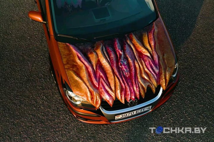 В Беларуси девушка переделала свой Volkswagen Touran в единорога и попыталась продать в два раза дороже