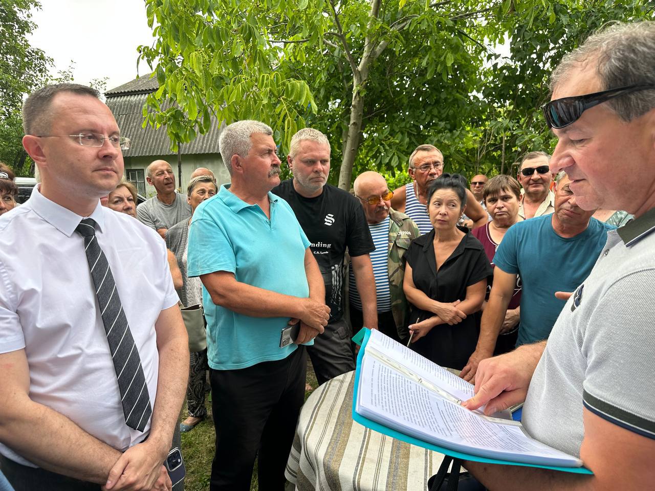 Земельный вопрос. Глава города встретился с членами ОПК «Гвардеец 97» в Бресте