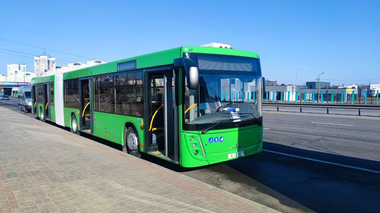 В Бресте появится новый автобус-«гармошка»