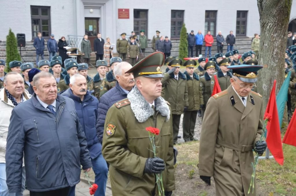 Торжественный митинг, посвящённый Дню ракетных войск и артиллерии, прошел в Брестской крепости
