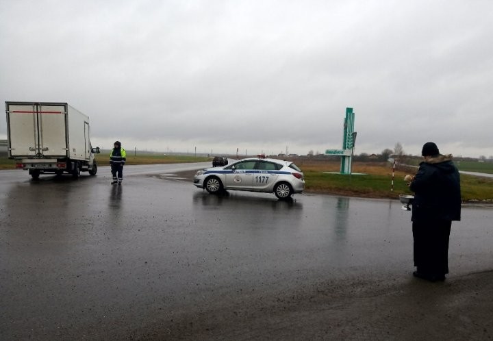 День памяти жертв ДТП: в Пинске и Пинском районе освятили опасные участки дорог