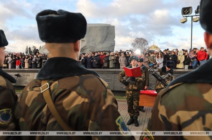В Брестской крепости новобранцы торжественно приняли присягу