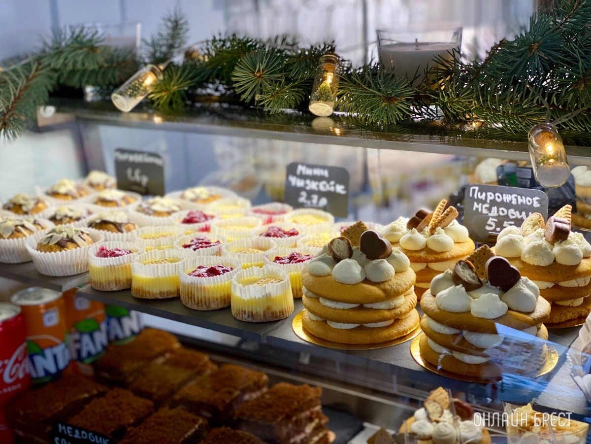 Такого в Бресте еще не было! Новая кофейня из морского контейнера открылась на Востоке