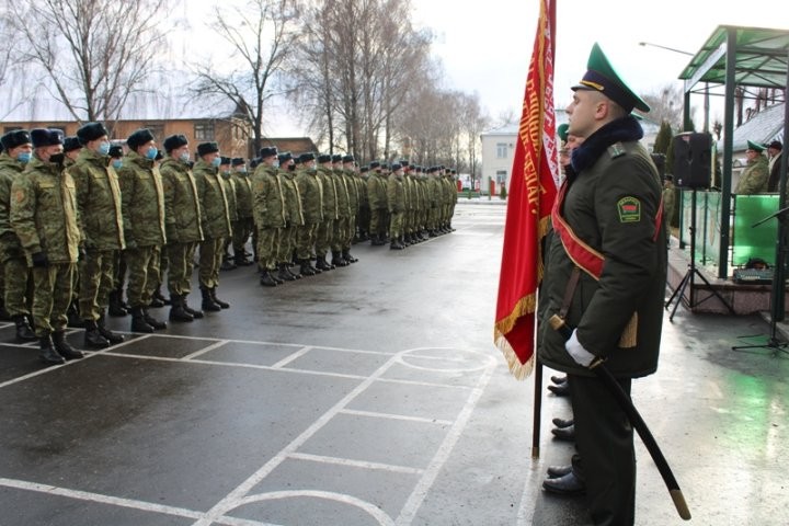 Первые боевые стрельбы состоялись у нового пополнения Пинского погранотряда