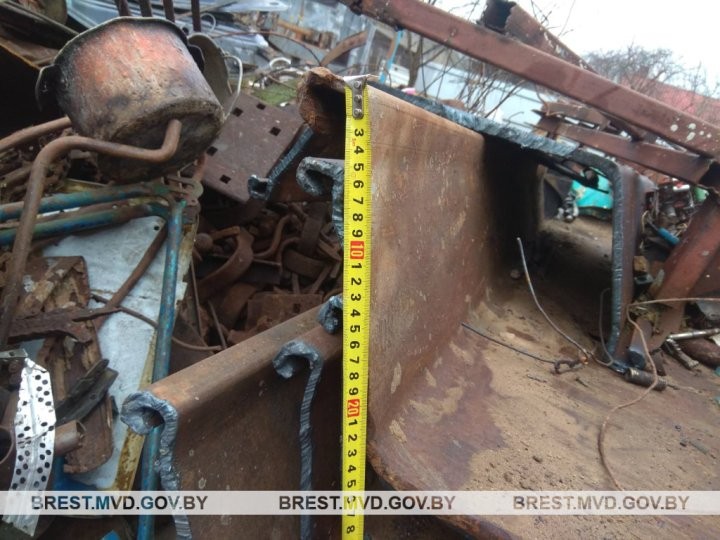 Больше тонны металла украли жители Барановичей в Пинском районе