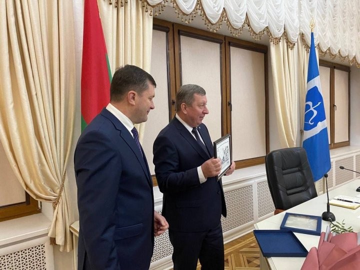 Бывший глава администрации Ленинского района Валентин Милошевский стал главврачом в филиале ЛОДЭ в Бресте