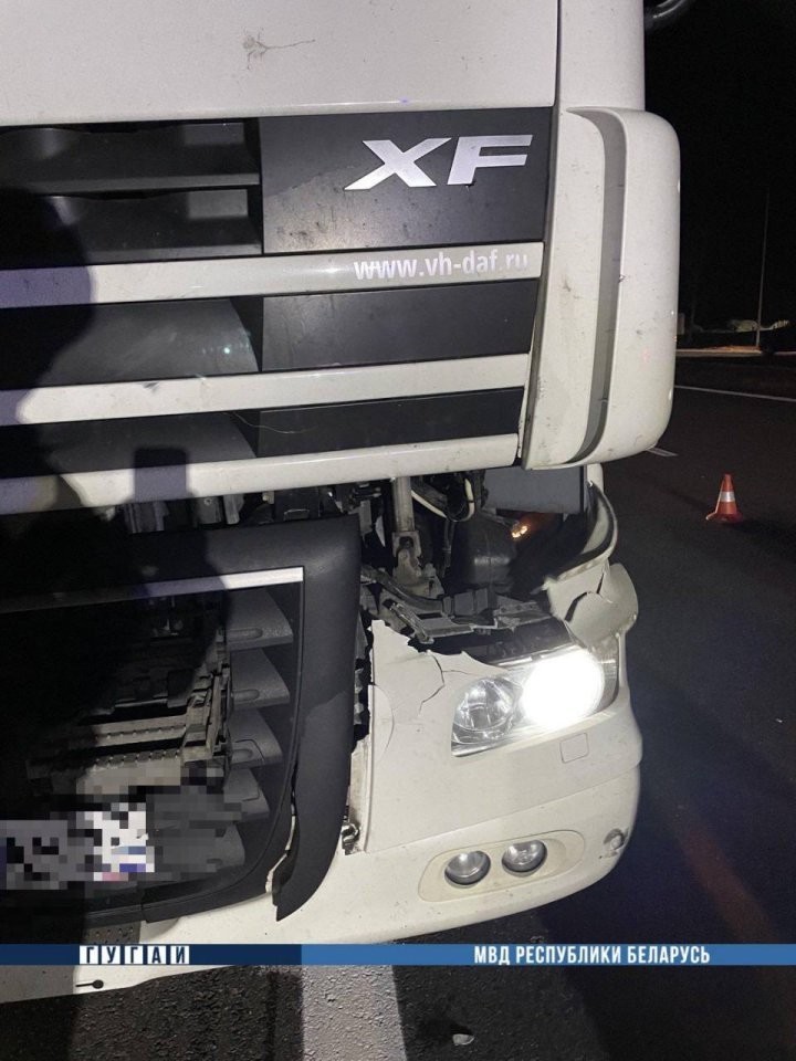 Фура насмерть сбила пешехода в Березовском районе