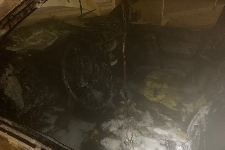 В Березе сгорел автомобиль. Что делать, если ваш автомобиль загорелся