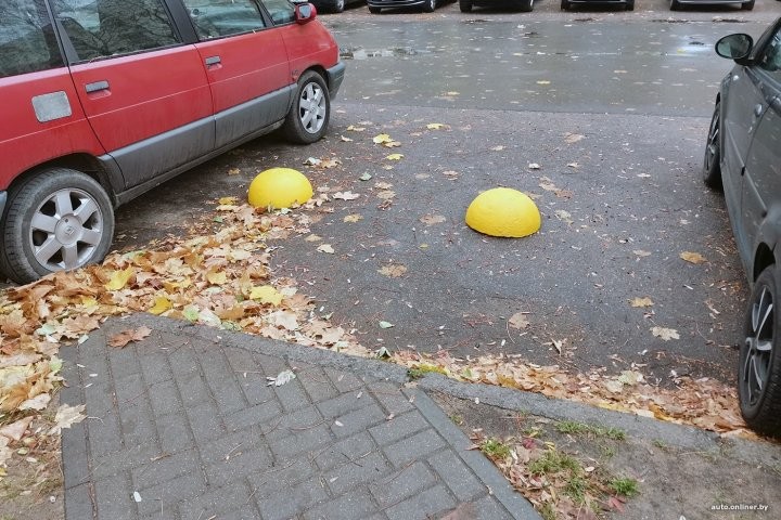 Правильный автомобилист объявил во дворе войну неправильным. И победил