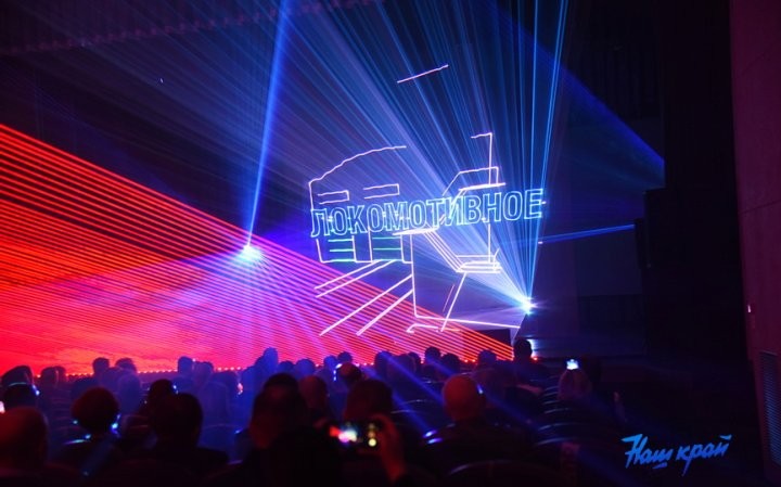 Лазерное шоу в честь 150-летия локомотивного депо и станции Барановичи-Центральные