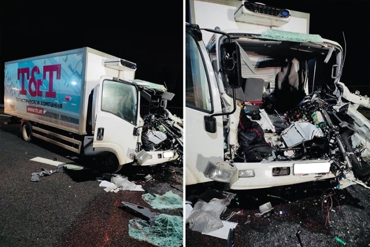 Смертельное ДТП на М1. Грузовик влетел в лесовоз