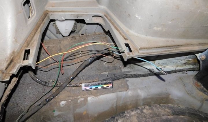 Житель Витебской области заминировал машину и едва не взорвал жену и дочь