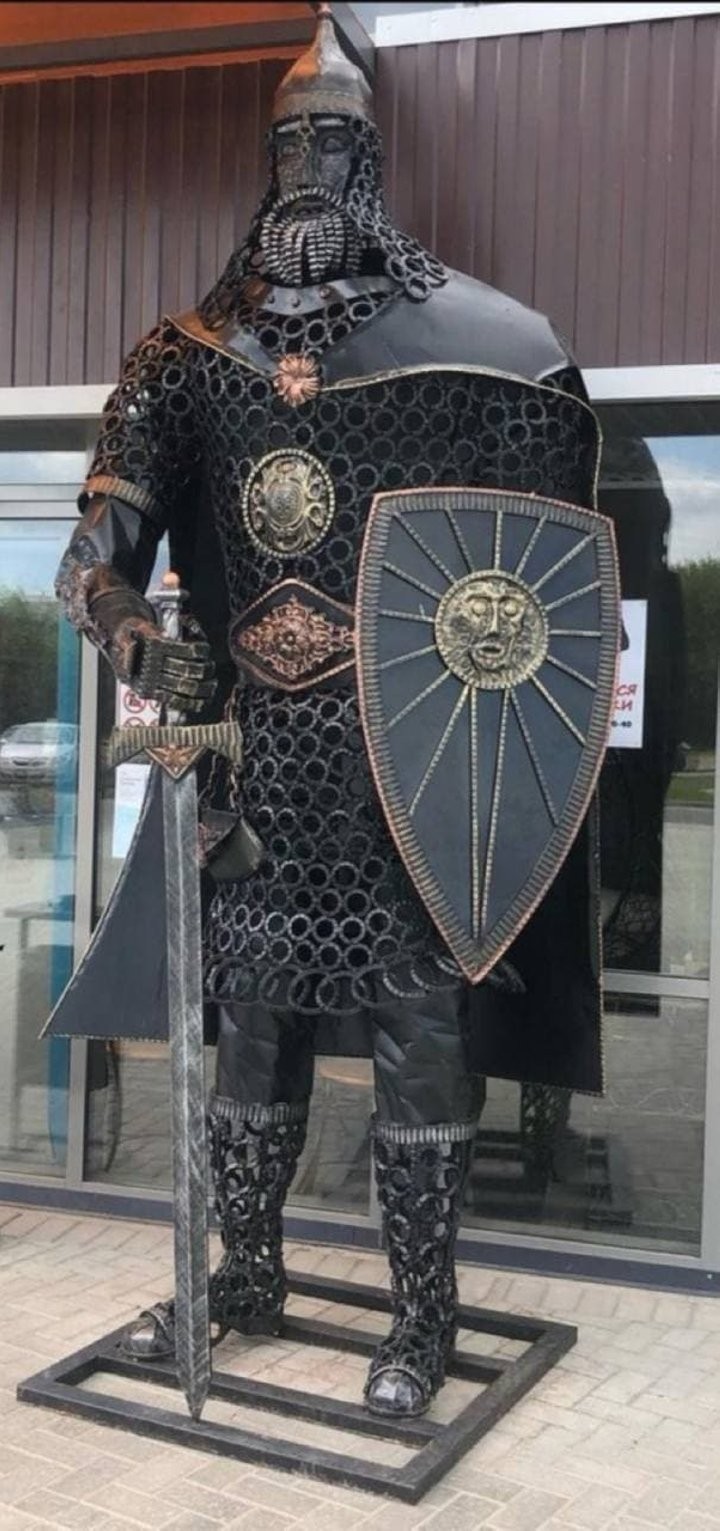 Массивные металлические скульптуры украсят улицу Гоголя в Бресте